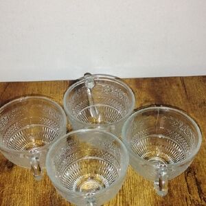 Vintage Clear Glass Embossed Tea Cups Set